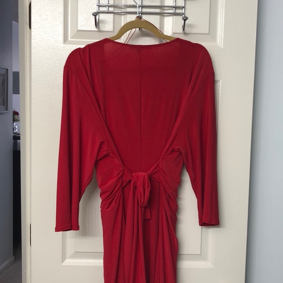Tiana B Slinky V-Neck tie-back dress - Picture 2 of 5